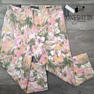 Bandolino Mandie Capri Jeans Size 12